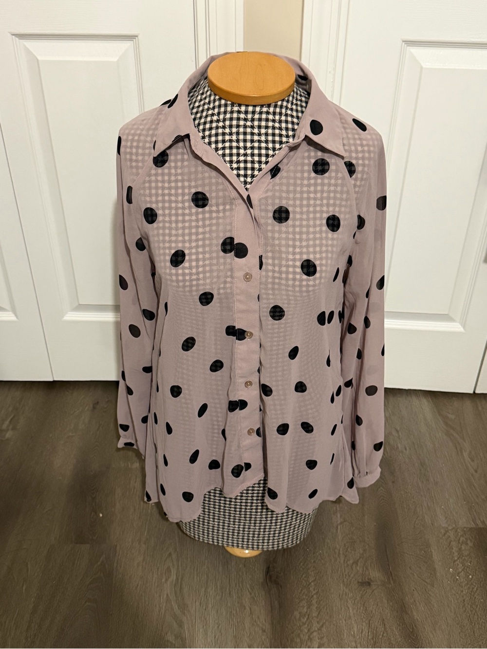 Forever 21 polka dot blouse size L